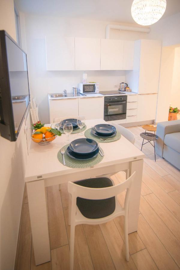 Comonfive Apartments Buitenkant foto